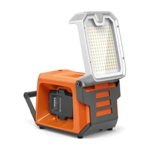 Akumulatorowa lampa robocza WL 8i
