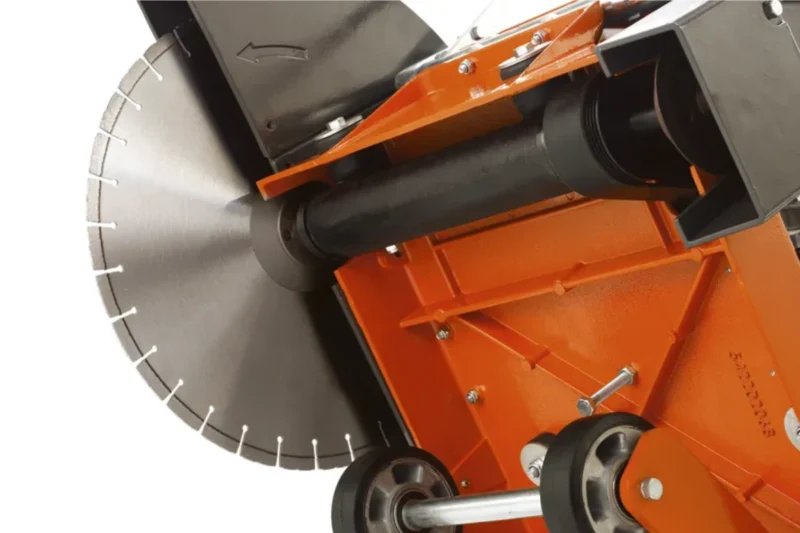 Przecinarka jezdna spalinowa HUSQVARNA FS 524