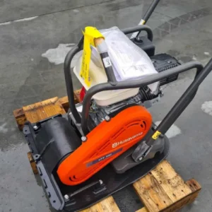 Zagęszczarka jednokierunkowa Husqvarna LFV 100 Honda 500 mm