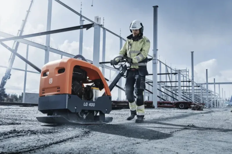 Zagęszczarka rewersowa Husqvarna LG 400