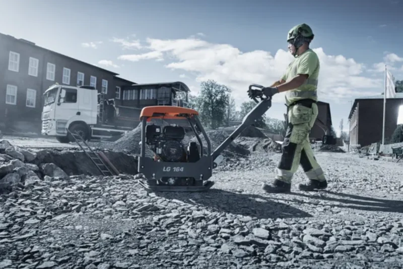Zagęszczarka rewersyjna Husqvarna LG 164