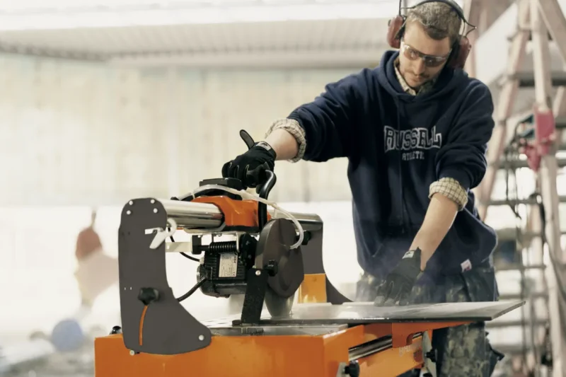 Husqvarna TS 73 R