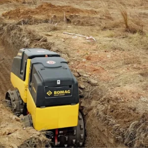 Walec uniwersalny BOMAG BMP 8500 (bez ekonomizera)