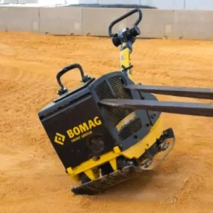 Dwukierunkowa zagęszczarka gruntu BOMAG BPR 45/45