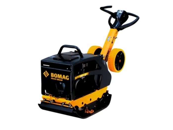Rewersyjna zagęszczarka gruntu BOMAG BPR 25/40