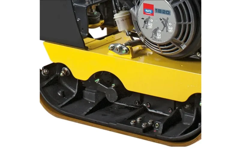 Rewersyjna zagęszczarka gruntu BOMAG BPR 25/40 D