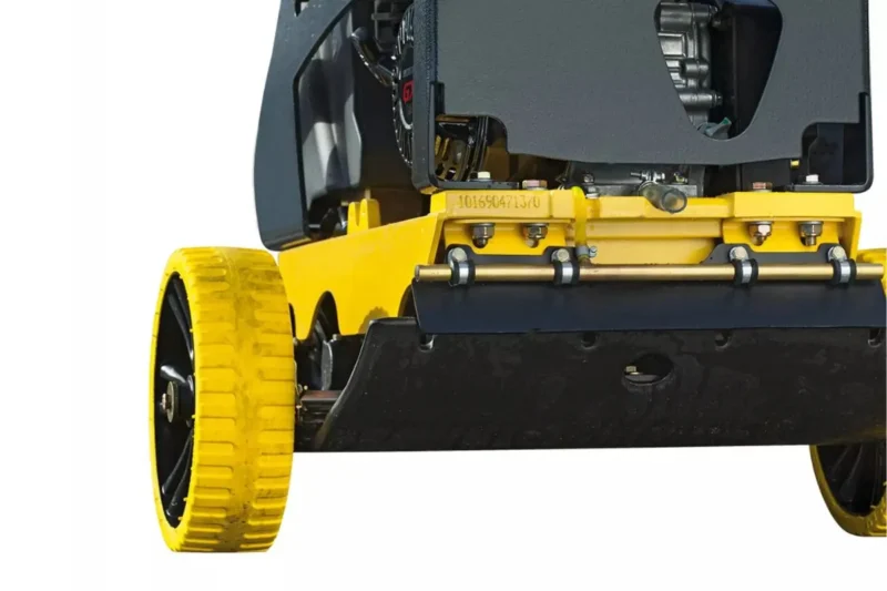Rewersyjna zagęszczarka gruntu BOMAG BPR 25/40