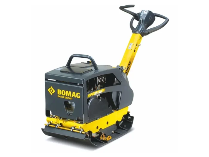 Rewersyjna zagęszczarka gruntu BOMAG BPR 25/50