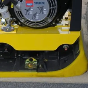 Dwukierunkowa zagęszczarka gruntu BOMAG BPR 25/50D STONEGUARD