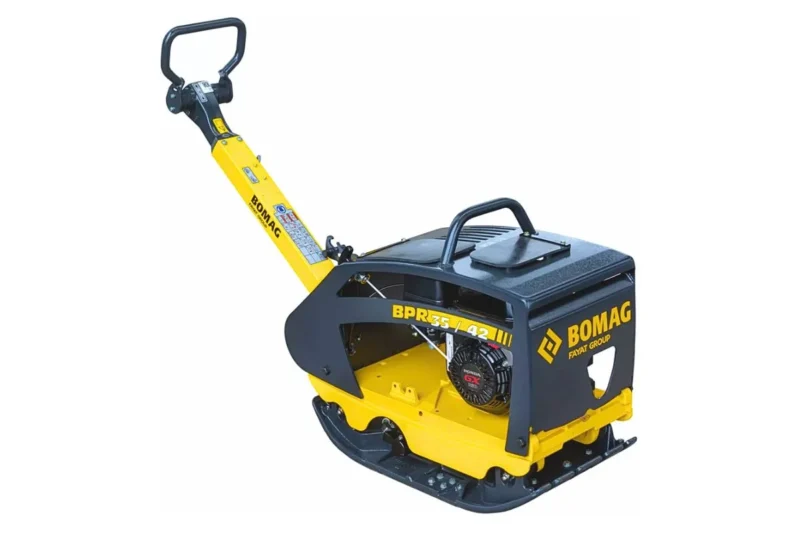 Rewersyjna zagęszczarka gruntu BOMAG BPR 35/42