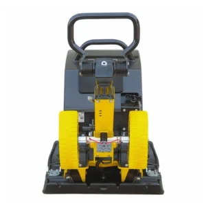 Rewersyjna zagęszczarka gruntu BOMAG BPR 35/60 D/E