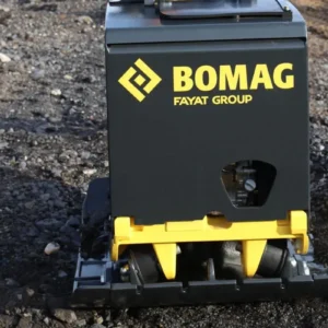 Dwukierunkowa zagęszczarka gruntu BOMAG BPR 60/65