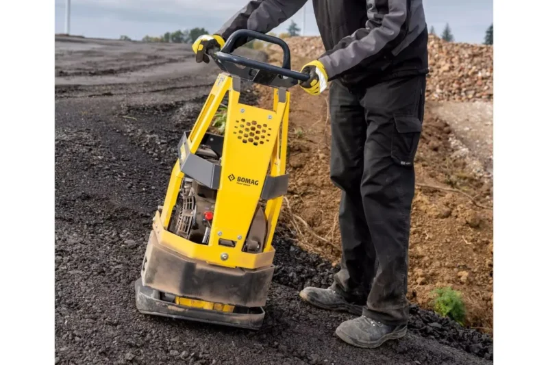 Zagęszczarka płytowa gruntu BOMAG BR 95