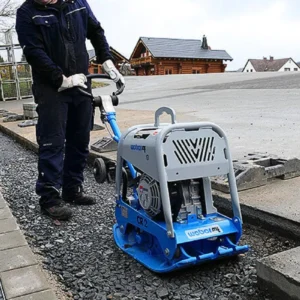 Dwukierunkowa zagęszczarka WEBER CR 2 H