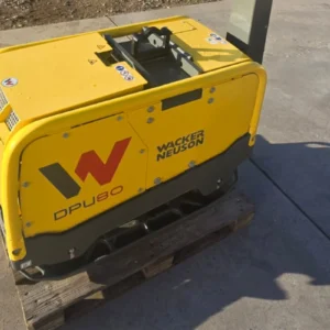 Dwukierunkowa zagęszczarka WACKER NEUSON DPU 80 Lem670