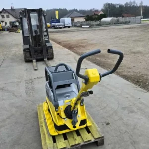 Zagęszczarka Wacker DPU 4045