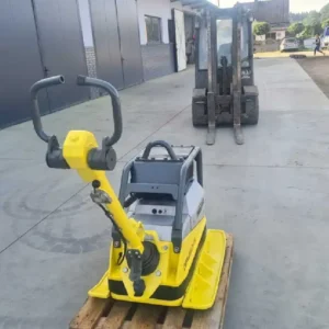 Zagęszczarka Wacker DPU 5045