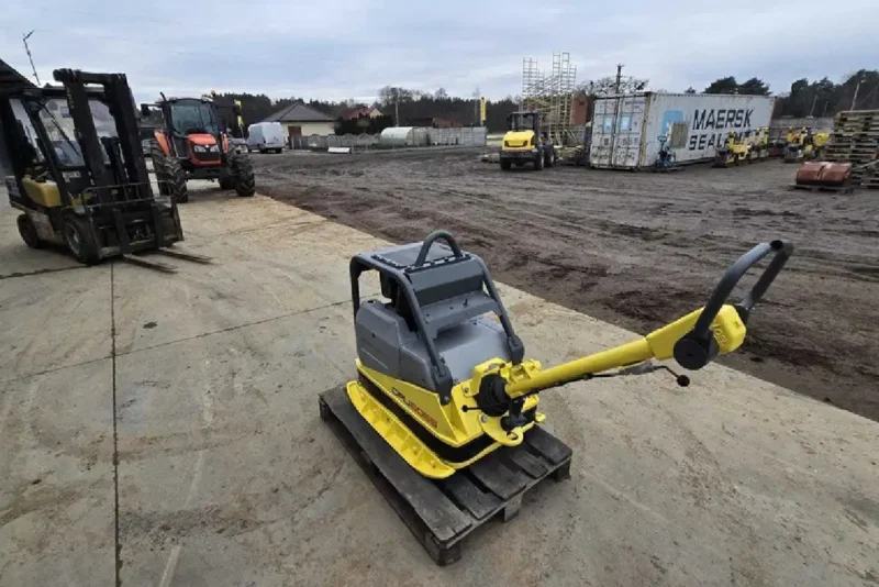 Zagęszczarka Wacker DPU 6055