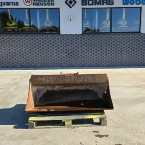 Łyżka skarpowa Wacker Neuson 136 cm