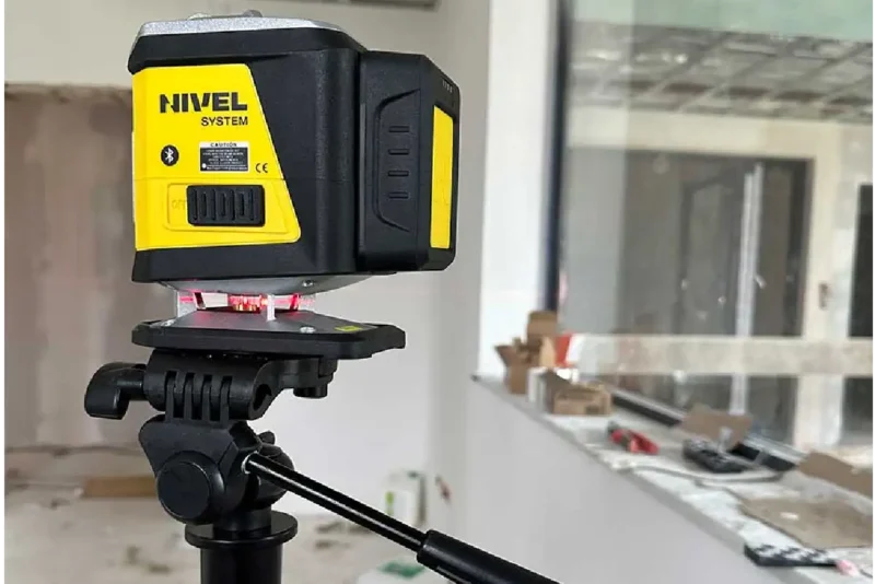 Laser płaszczyznowy CL1R NIVEL SYSTEM