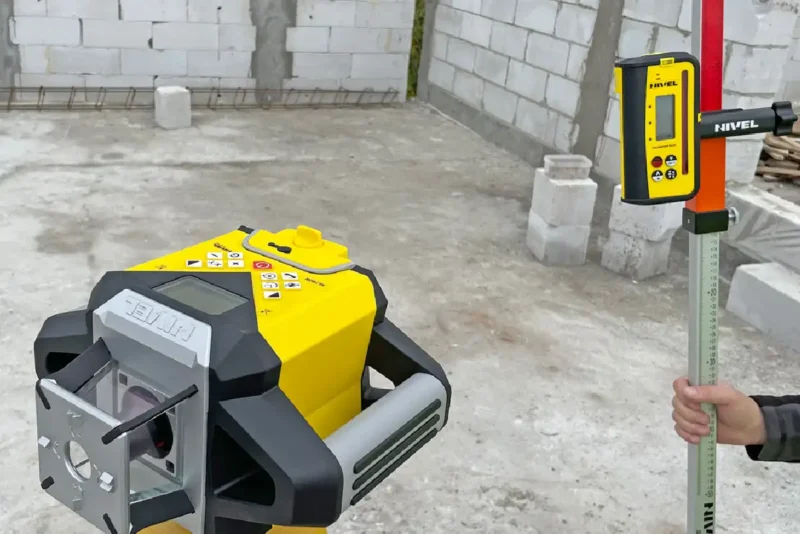 Laser obrotowy NL740R DIGITAL NIVEL SYSTEM