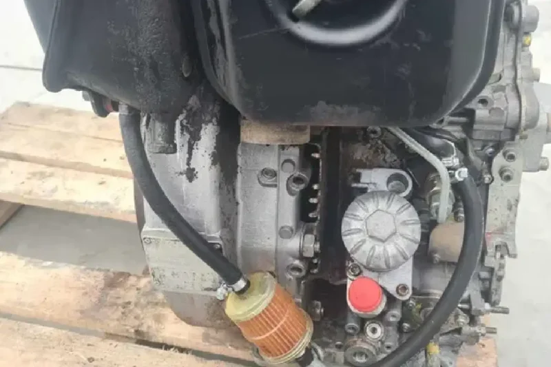 Silnik Hatz Supra 1D81Z 1D81S