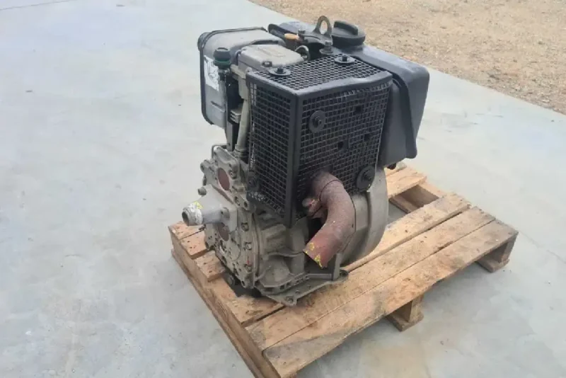 Silnik Hatz Supra 1D81Z 1D81S
