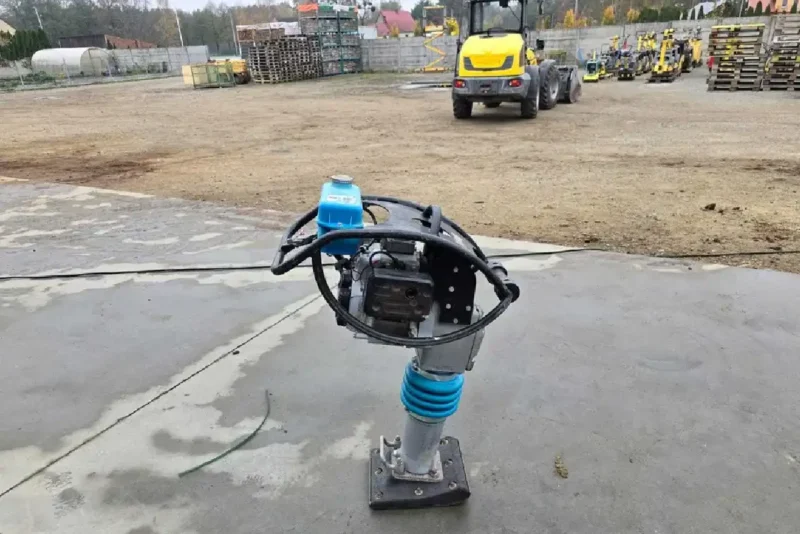Zagęszczarka stopowa skoczek Weber SRV 66