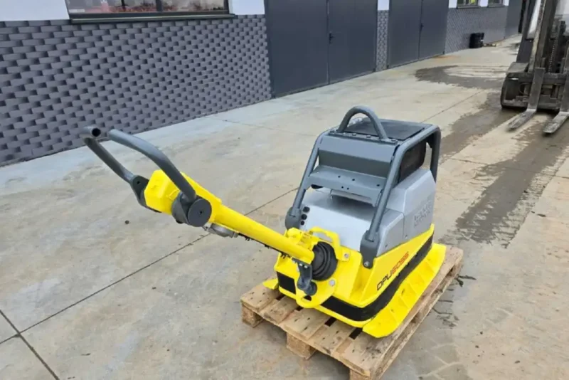 Zagęszczarka Wacker DPU 6055