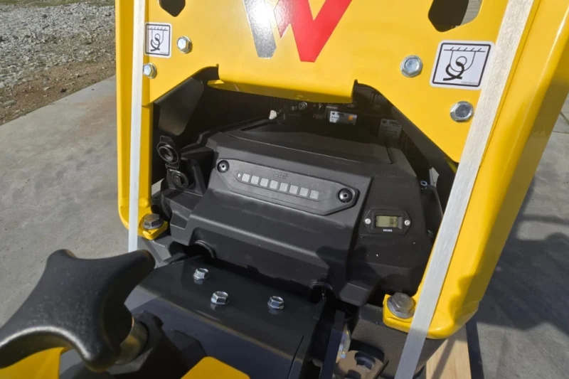 Zagęszczarka dwukierunkowa WACKER NEUSON DPU 6260 Hehcb+