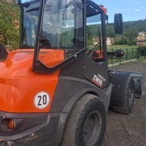 Ładowarka HITACHI ZW95