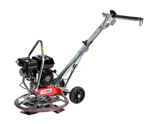 Zacieraczka spalinowa SWEPAC TR 600P