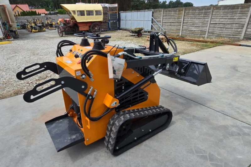 Mini ładowarka gąsienicowa Arteer QB-480