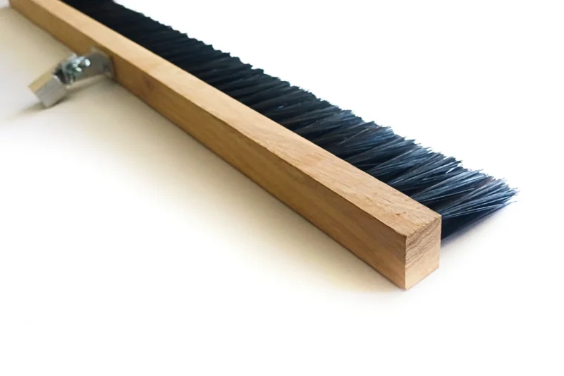 Szczotka do wykańczania betonu Beton Trowel BTCC256 z miękkim włosiem szer. 90cm