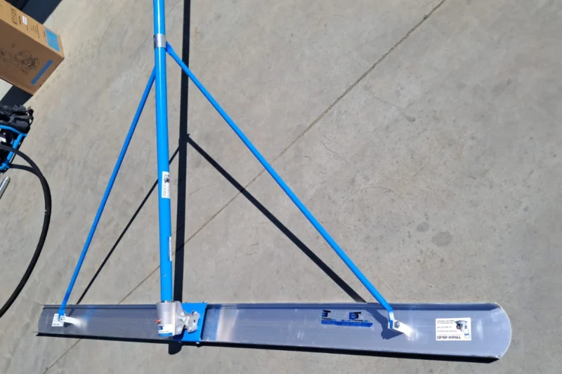 Listwa wygładzająca do betonu Beton Trowel BT101034C – 245 × 15 cm