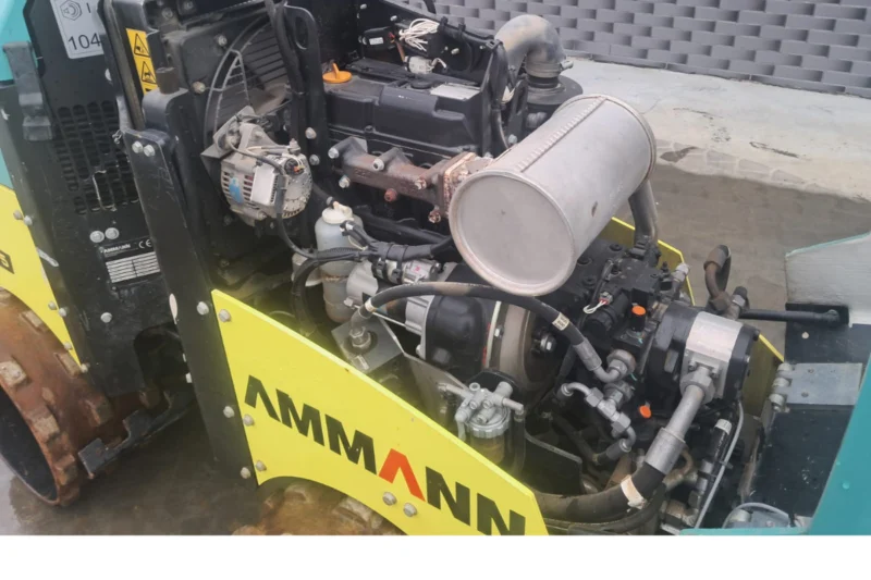 Mini walec okołkowany Ammann RAMMAX 1575