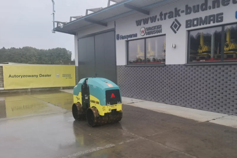 Mini walec okołkowany Ammann RAMMAX 1575