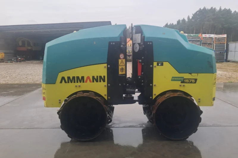 Mini walec okołkowany Ammann RAMMAX 1575