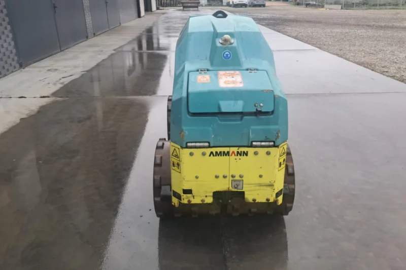 Mini walec okołkowany Ammann RAMMAX 1575