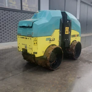 Mini walec okołkowany Ammann RAMMAX 1575