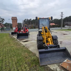 Kompaktowa ładowarka przegubowa HERACLES H380