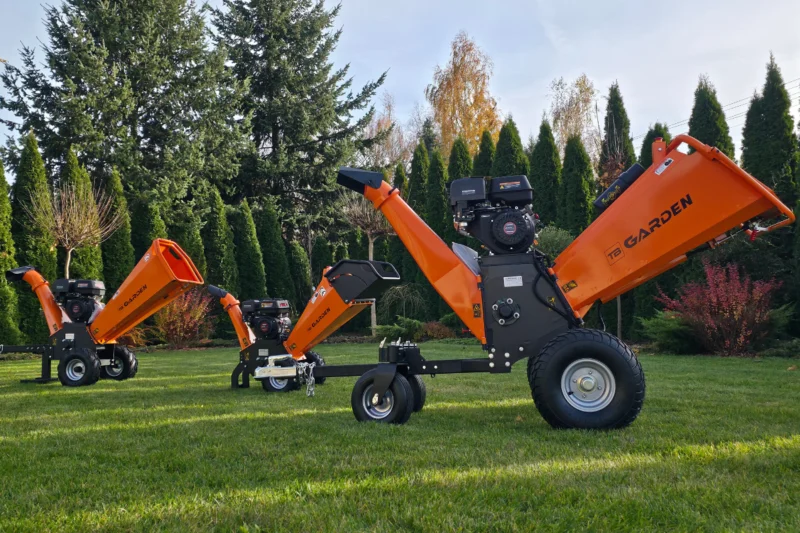 Mocny rozdrabniacz do gałęzi, rębak spalinowy TB GARDEN GS1500