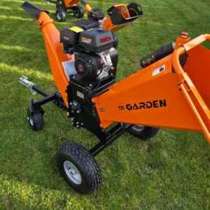 Rozdrabniacz do gałęzi, rębak spalinowy TB GARDEN P4206