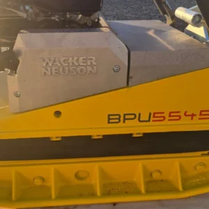 Dwukierunkowa zagęszczarka WACKER NEUSON DPU 5545 A