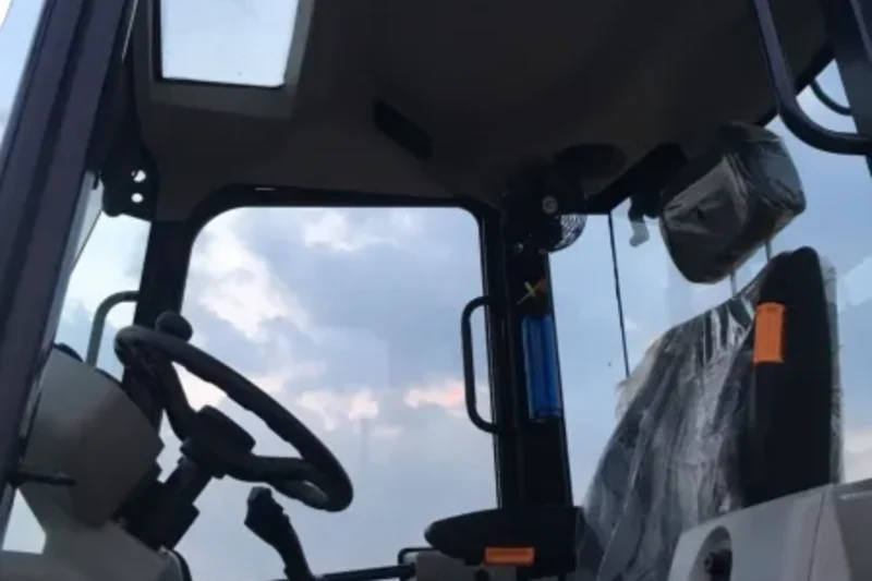 Ładowarka teleskopowa kołowa HERACLES H580T YANMAR 73 KM