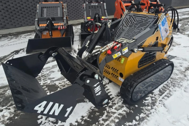 Mini ładowarka gąsienicowa INFRONT YF380 łyżka szczękowa