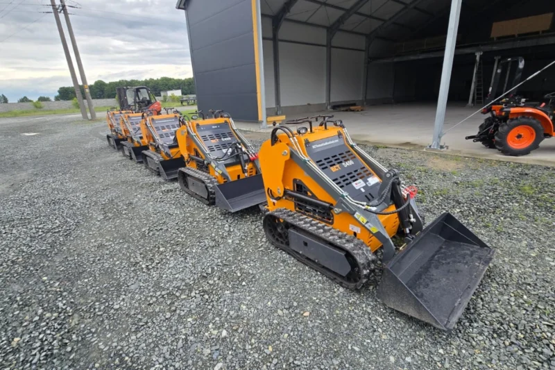 Mini ładowarka gąsienicowa Skid Steer BCT 400