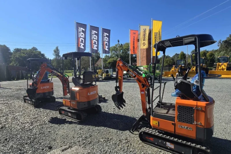 Minikoparka LGCM LG12A 1,1 t Kubota + 3 łyżki 20/40/80 cm – NOWA 2026